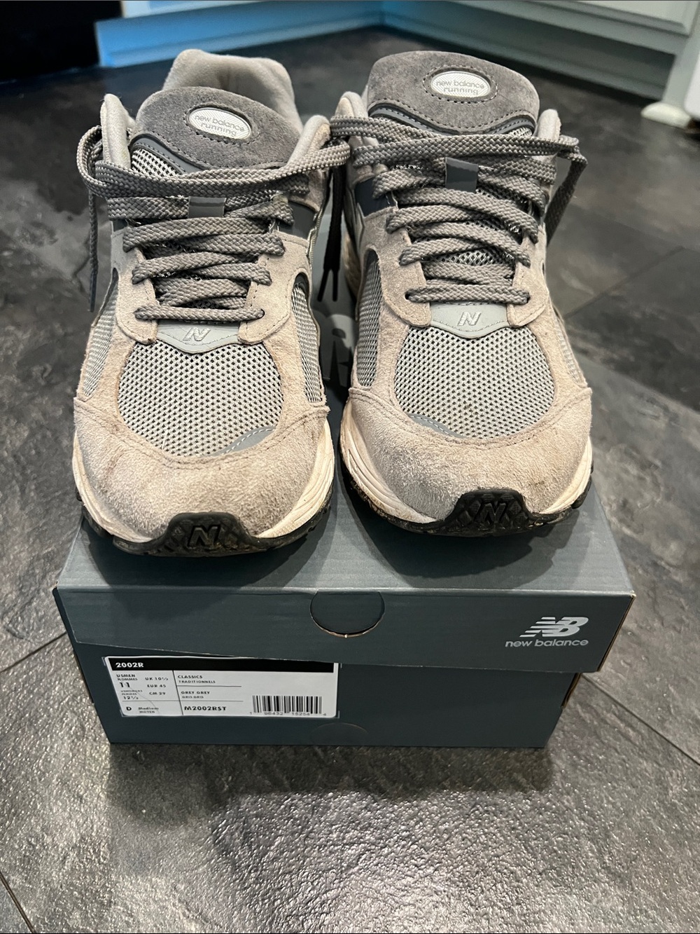 New Balance Men 2002R Gray Suede & Mesh Athletic Sneakers